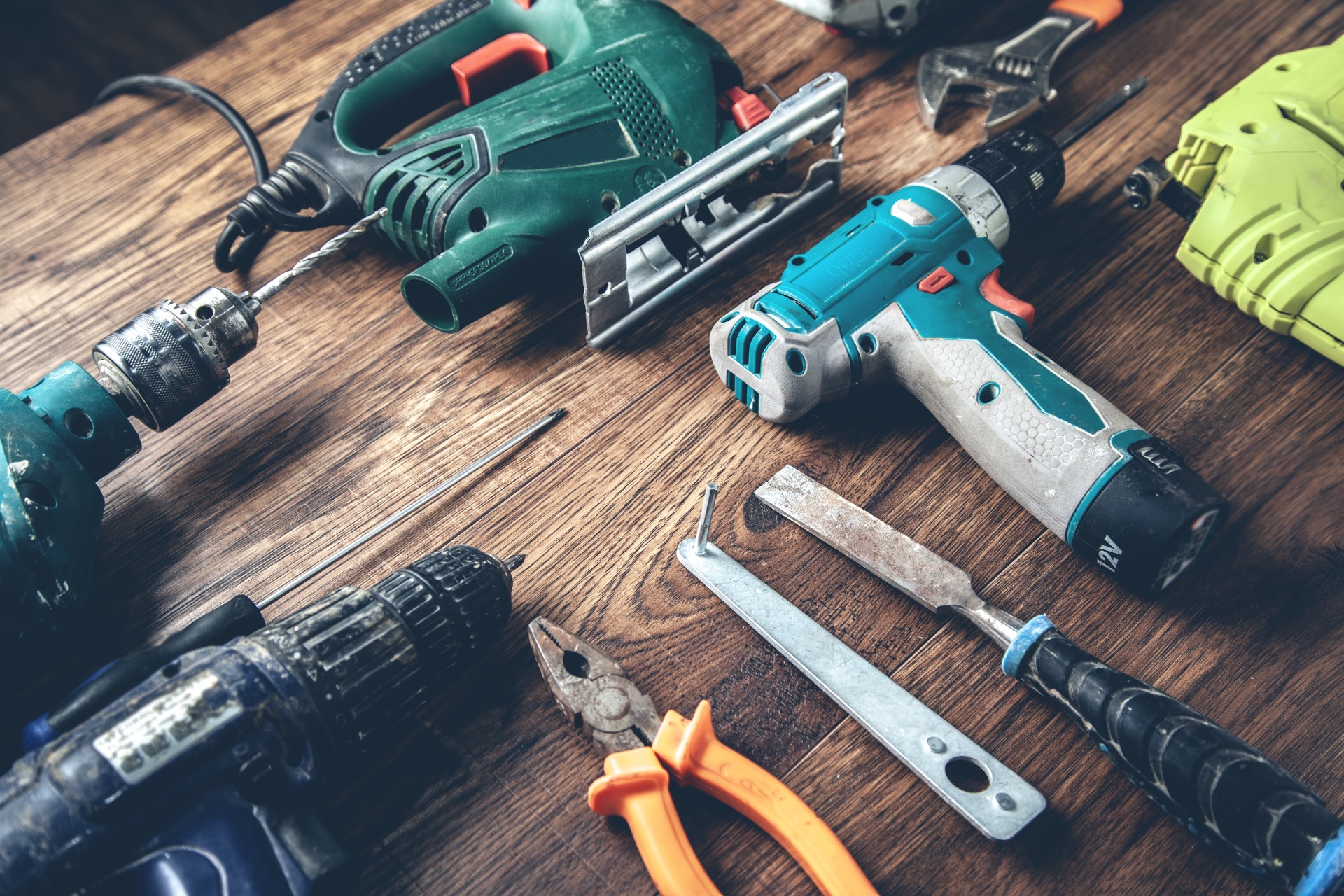 Rental tools and equipment from trades company